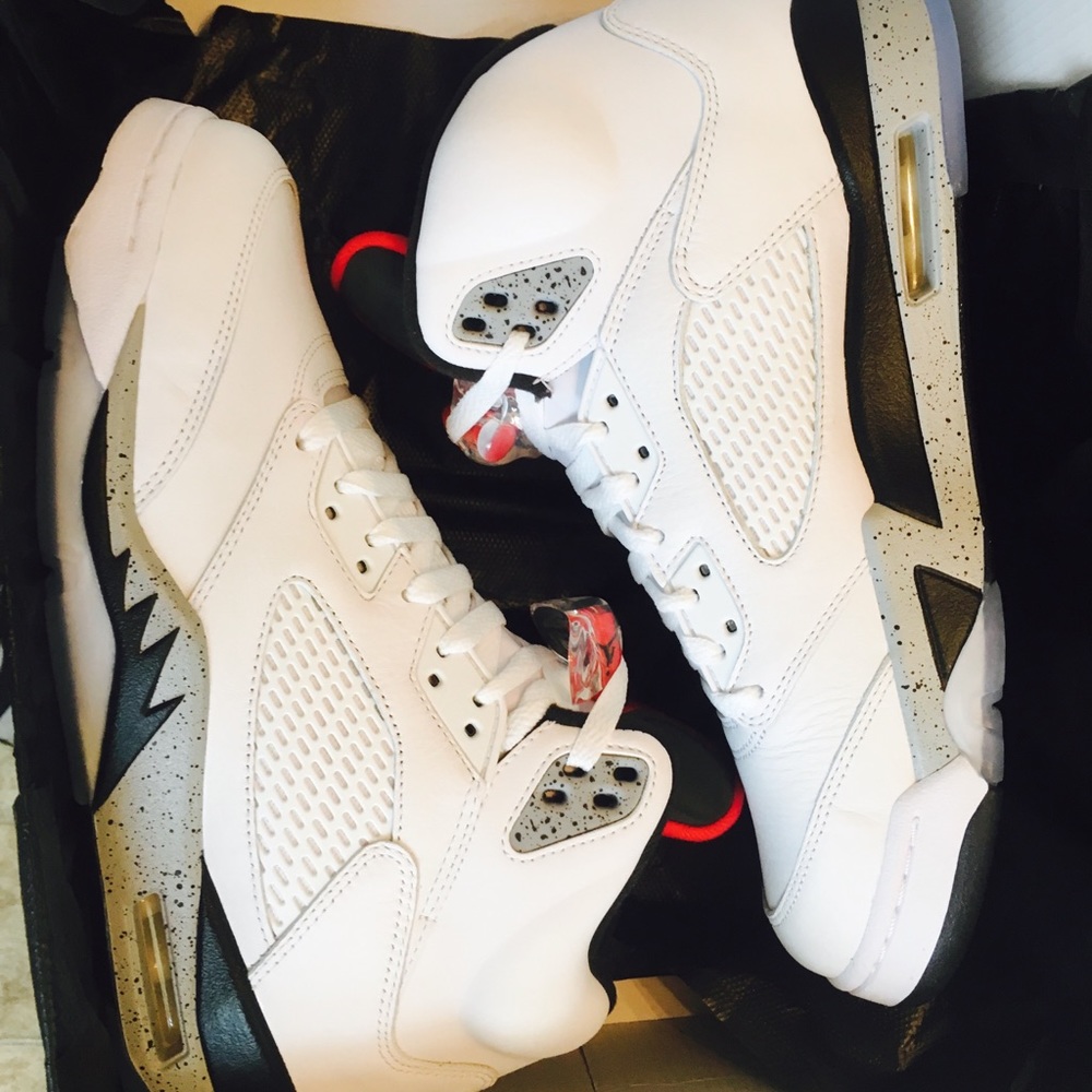 Retro Jordan 5s (Cements)
